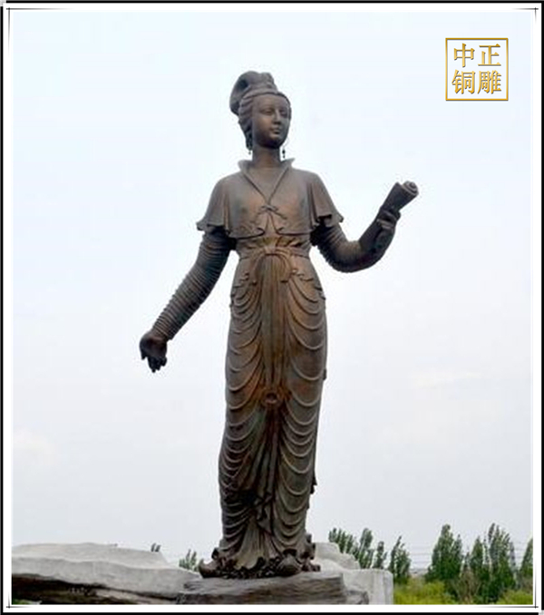 大型美女雕塑.jpg 大型美女雕塑.jpg