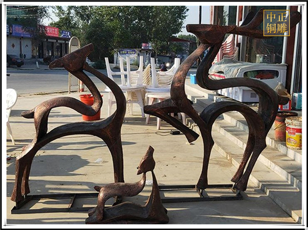 抽象鹿圖片.jpg 抽象鹿圖片.jpg