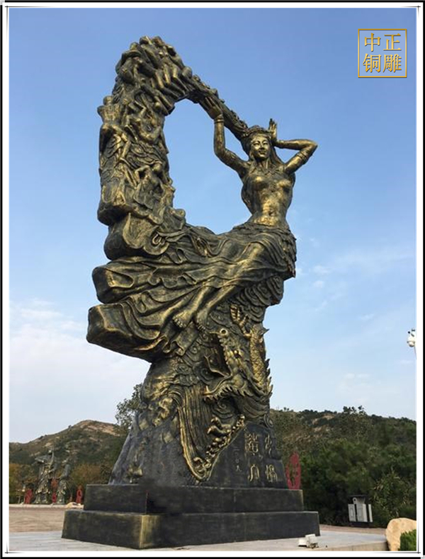 旅游景點女媧銅像.jpg 旅游景點女媧銅像.jpg