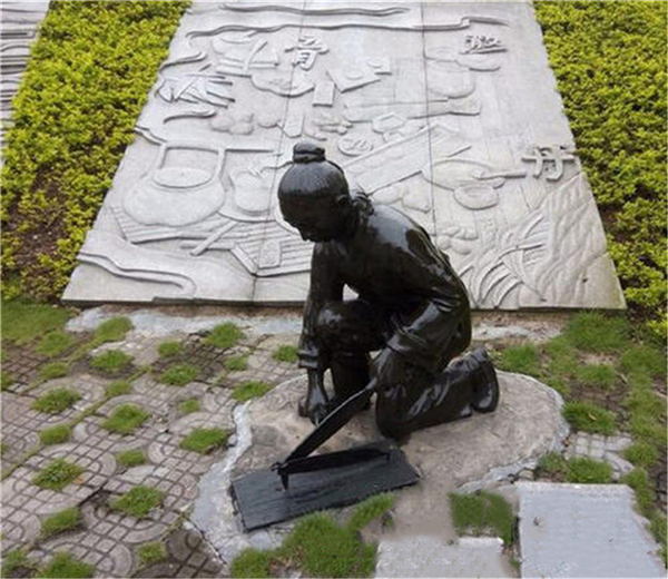 供應中醫(yī)文化雕塑.jpg 供應中醫(yī)文化雕塑.jpg