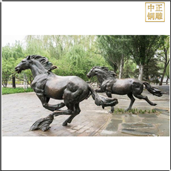 廣場銅奔馬雕塑