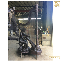 室外美女彈音樂(lè)銅雕塑鑄造